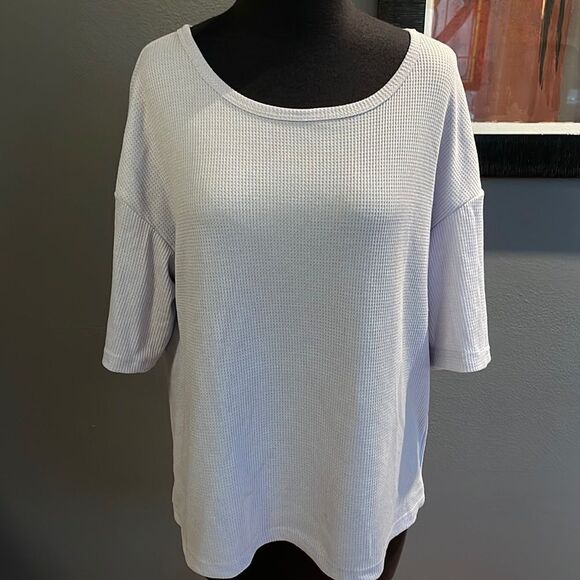 West Loop light blue stretch waffle crew neck short sleeve top. Large- XL. - Picture 1 of 4